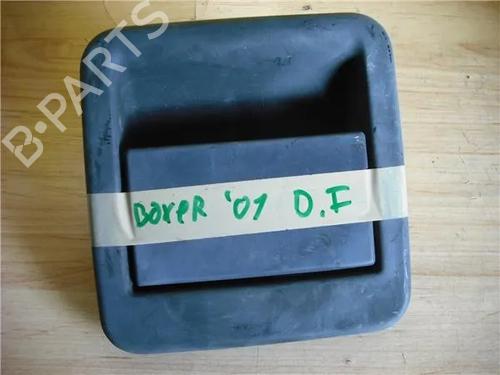 Used Front left exterior door handle PEUGEOT BOXER Van (230L) [1994-2006]  14337744