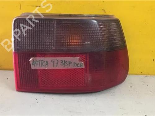 Used Right taillight OPEL ASTRA F Hatchback (T92) 1.4 i (F08, M08, F68, M68) (60 hp) 9760235
