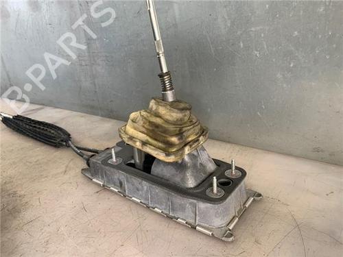 Gear lever VW GOLF V (1K1) 1.9 TDI | BP24446141M90 