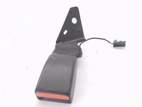 Seat buckle CITROËN C3 III (SX) 1.2 VTi 82 | BP33288008I32 - Image 2