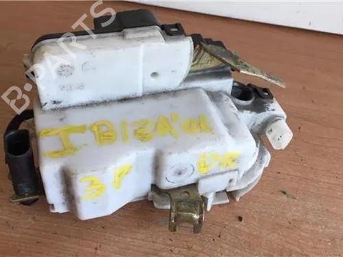 Used Front right lock SEAT IBIZA II (6K1) [1993-2002]  13049457