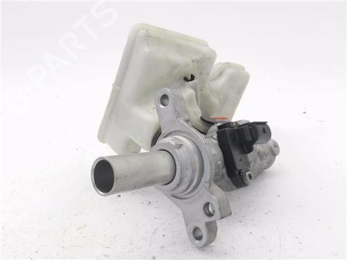 Brake master cylinder SEAT ATECA (KH7, KHP) 1.5 TSI | BP37261191M77 - Image 10