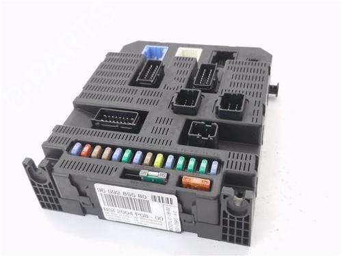 Fuse box CITROËN C4 I (LC_)  | BP25008398E1 