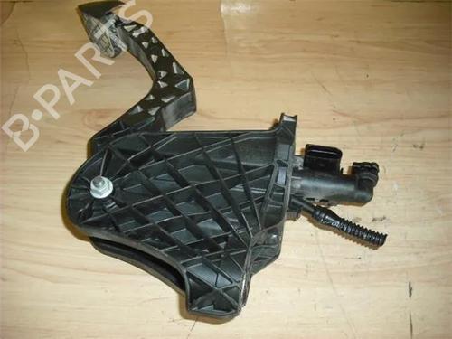 Clutch pedal SEAT LEON (1P1) 1.4 TSI | BP12148439I13 