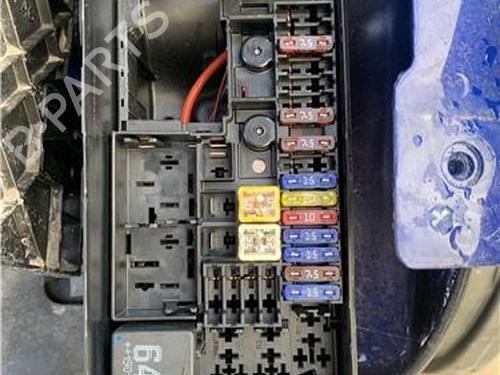 Fuse box SEAT IBIZA V (KJ1, KJG) 1.0 TSI | BP32418474E1 - Image 4