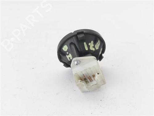 Left front window switch ROVER 25 I Hatchback (RF) 1.4 16V | BP31590463I27 