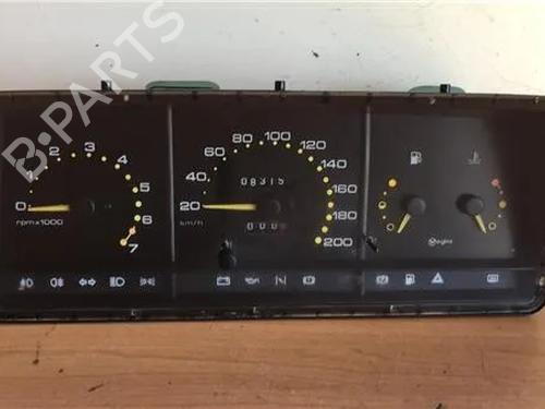 Used Instrument cluster SEAT IBIZA I (21A) [1984-1993]  9760351