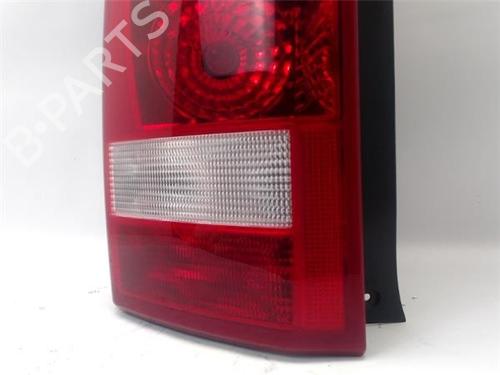 Left taillight LAND ROVER DISCOVERY III (L319) 2.7 TD 4x4 | BP25978356C34 