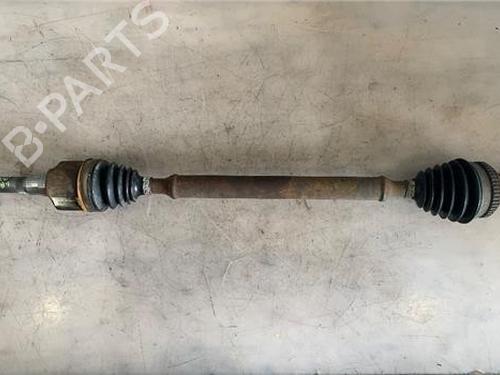 Used Right front driveshaft CHRYSLER VOYAGER IV (RG, RS) [1999-2008]  15608030