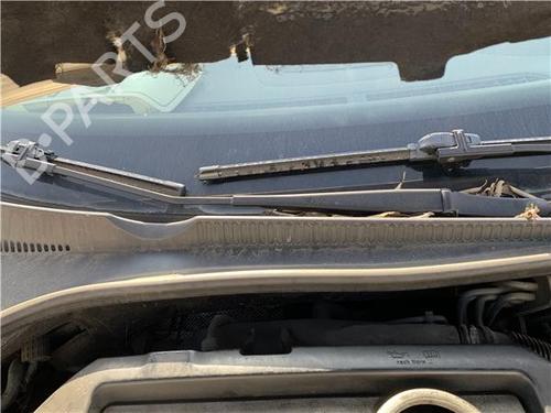 front-windshield-wiper-arm-vw-golf-v-1k1-2003-2004-2005-2006-2007-2008-2009-2010-24315472 main image