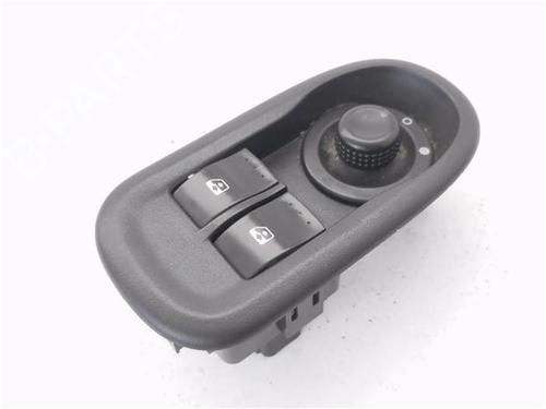 Used Left front window switch RENAULT MASTER III Bus (JV) [2011-2025]  27869577