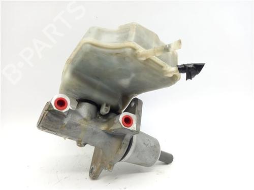 Brake master cylinder MERCEDES-BENZ SPRINTER 2-t Bus (B901, B902) 208 CDI (901.671, 902.671, 902.672) | BP9847898M77