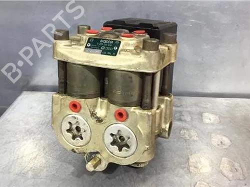 Used ABS pump AUDI 80 B3 Saloon (893, 894, 8A2) [1986-1991]  9636539