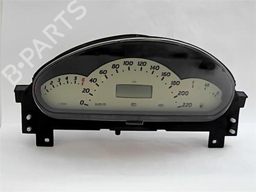 Used Instrument cluster MERCEDES-BENZ A-CLASS (W168) [1997-2005]  9948376