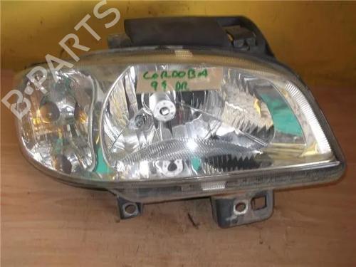 Used Right headlight SEAT CORDOBA (6K2) 1.6 (101 hp) 11340800