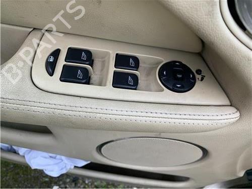 Left front window switch JAGUAR X-TYPE I (X400) 2.0 D | BP32418984I27 