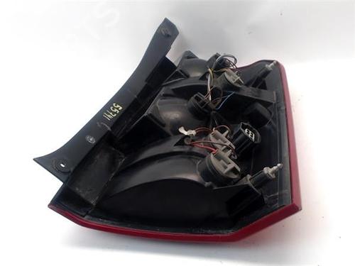 Left taillight LAND ROVER DISCOVERY III (L319) 2.7 TD 4x4 | BP25978356C34 