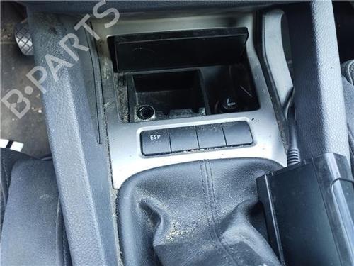 middle-console-vw-golf-v-1k1-2003-2004-2005-2006-2007-2008-2009-2010-32418769 main image