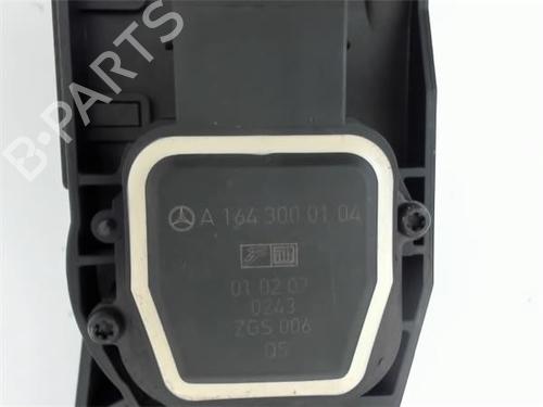 Pedal MERCEDES-BENZ M-CLASS (W164) ML 320 CDI 4-matic (164.122) | BP13401699I4 