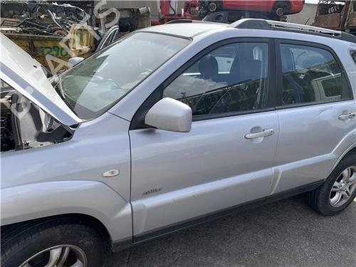 Used Left front door Left front door KIA SPORTAGE II (JE_, KM_) 2.0 CRDi 4WD (140 hp) 33730177 33730177