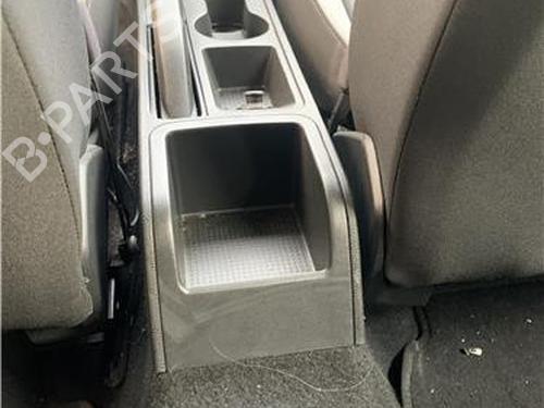 Middle console SEAT IBIZA V (KJ1, KJG) 1.0 TSI | BP32418481I22 - Image 3