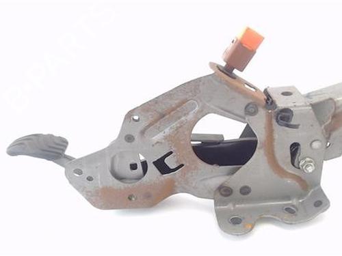 Clutch pedal NISSAN QASHQAI II (J11, J11_)  | BP25009978I13 