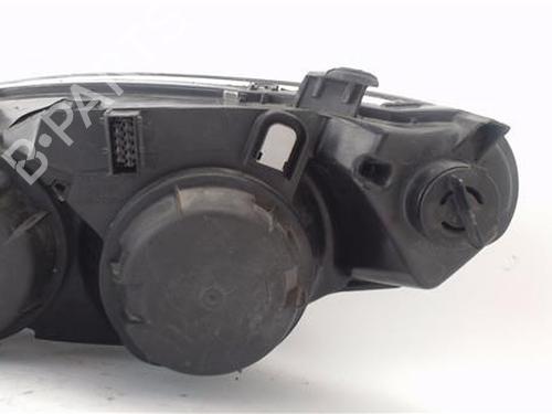 Right headlight PEUGEOT 307 (3A/C) 2.0 HDi 90 | BP24038072C29 