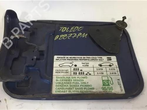 Fuel flap SEAT TOLEDO I (1L2) 1.8 i | BP9662470C131 