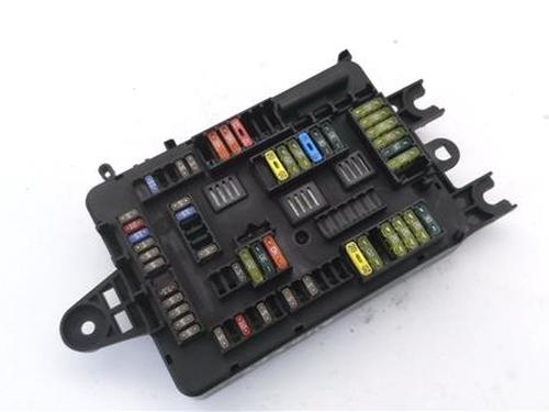 fuse-box-bmw-1-f20-2011-2012-2013-2014-2015-2016-2017-2018-2019-29134906 main image