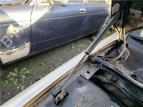 hood-lift-support-jaguar-x-type-i-x400-2001-2002-2003-2004-2005-2006-2007-2008-2009-32418932 main image