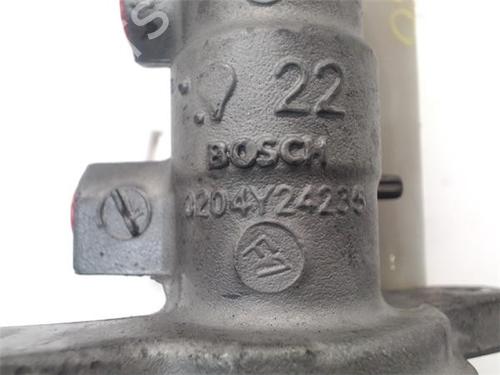 Maître-cylindre TOYOTA AURIS (_E15_) 2.0 D-4D (ADE150_, ADE150R) | BP25718900M77 