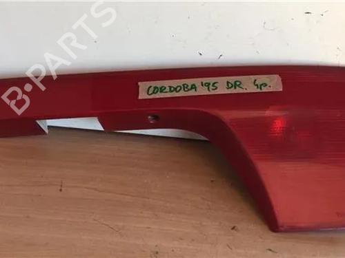 Used Right taillight SEAT CORDOBA (6K1, 6K2) 1.4 i (60 hp) 9759117