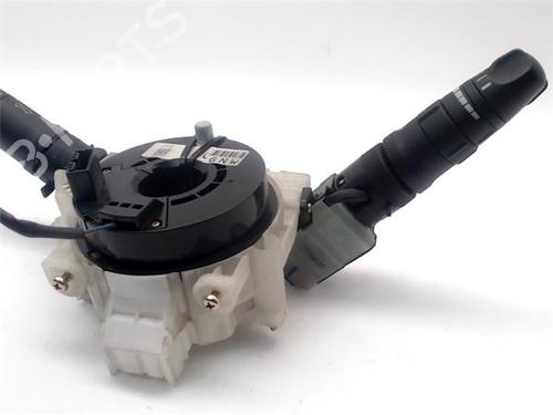 Switch NISSAN MICRA III (K12)  | BP24035646I30