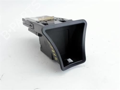 Kombiinstrument OPEL VECTRA C (Z02) [2002-2009]  10539672