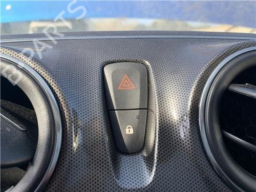 Warning DACIA SANDERO II 1.0 SCe 75 (B8JC, B8JD, B8NC) | BP29251156I22