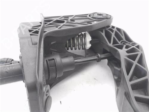 Clutch pedal VW POLO V (6R1, 6C1) 1.2 TSI 16V | BP29260171I13 