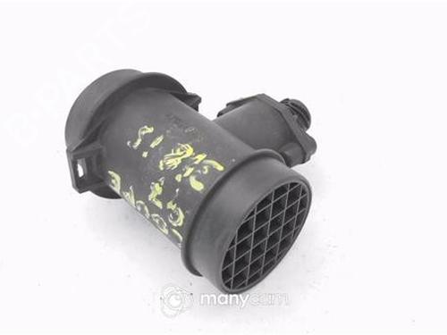 Used Mass air flow sensor BMW 3 (E36) 318 is (140 hp) 22524501
