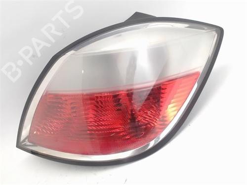 Right taillight OPEL ASTRA H (A04)  | BP16456749C35 