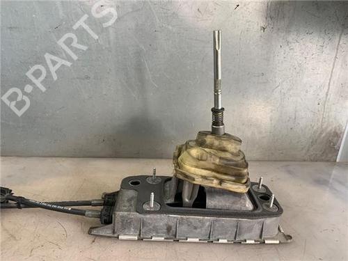 Gear lever VW GOLF V (1K1) 1.9 TDI | BP24446141M90 