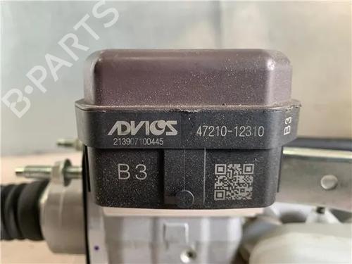 Brake master cylinder TOYOTA COROLLA Hatchback (_E21_, _EA1_, _EH1_) 1.8 Hybrid (ZWE211) | BP12821760M77 