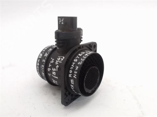 Used Mass air flow sensor SKODA FABIA I (6Y2) [1999-2008]  13055908