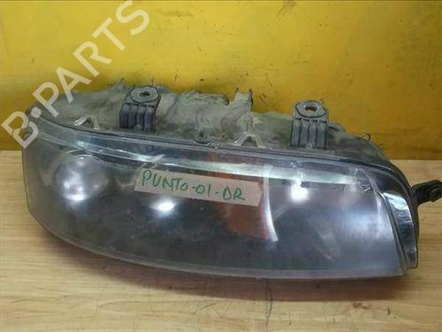 Used Right headlight FIAT PUNTO (188_) 1.9 DS 60 (188.031, .051, .231, .251) (60 hp) 11340730
