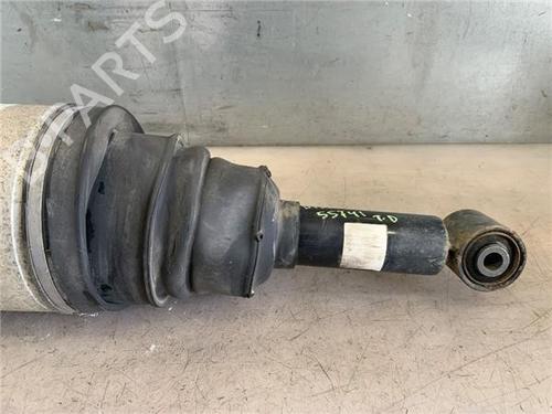 Right rear shock absorber LAND ROVER DISCOVERY III (L319) 2.7 TD 4x4 | BP25977328M19 