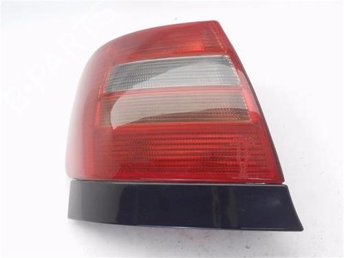 Used Left taillight AUDI A4 B5 (8D2) [1994-2001]  30182953