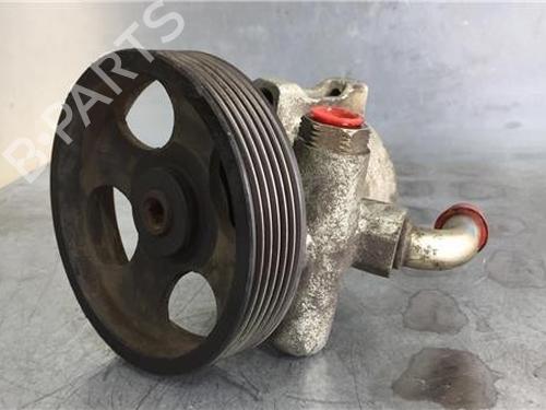 Used Steering pump PEUGEOT 306 Hatchback (7A, 7C, N3, N5) [1993-2003]  9739057