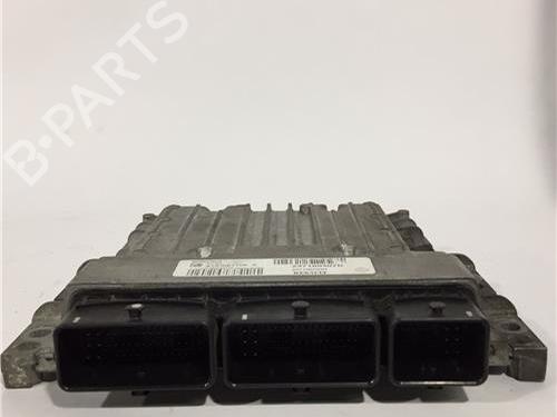 Elektronisk modul RENAULT MEGANE III Hatchback (BZ0/1_, B3_) 1.5 dCi (BZ0C) | BP10983135M83 