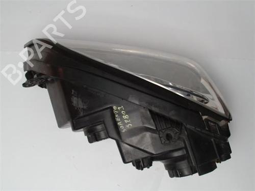 Right headlight KIA SORENTO I (JC)  | BP13921536C29 