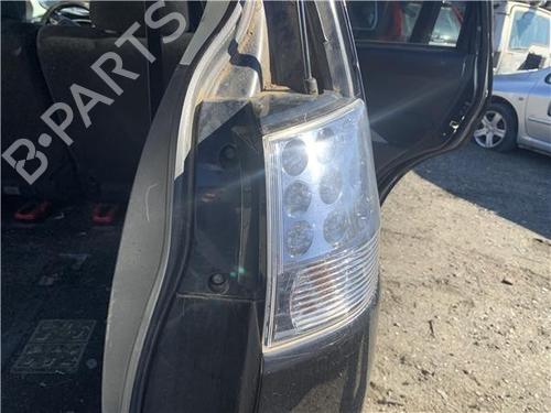 Right taillight MITSUBISHI OUTLANDER II (CW_W) 2.0 DI-D (CW8W) | BP32417820C35