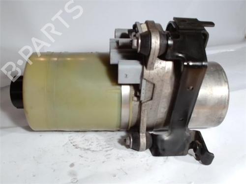 Servostyringspumpe FORD FOCUS II (DA_, HCP, DP) [2004-2013]  11410770