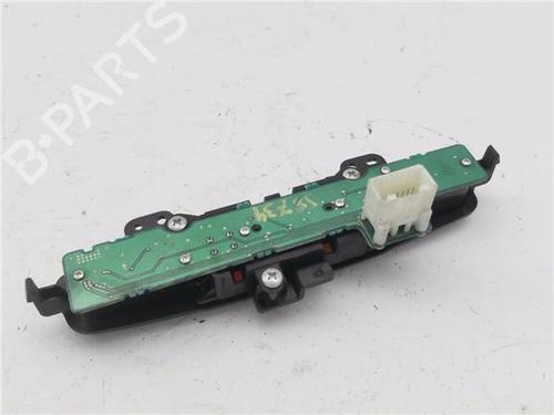 Warning switch MITSUBISHI LANCER VIII (CY_A, CZ_A) 2.0 DI-D (CY8A) | BP33730057I22  - Image 8